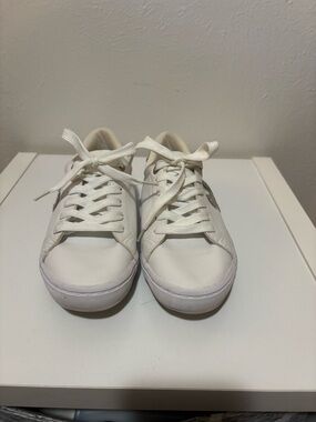 H&M Disney Mickey Mouse White Low-Top Lace-Up Sneakers